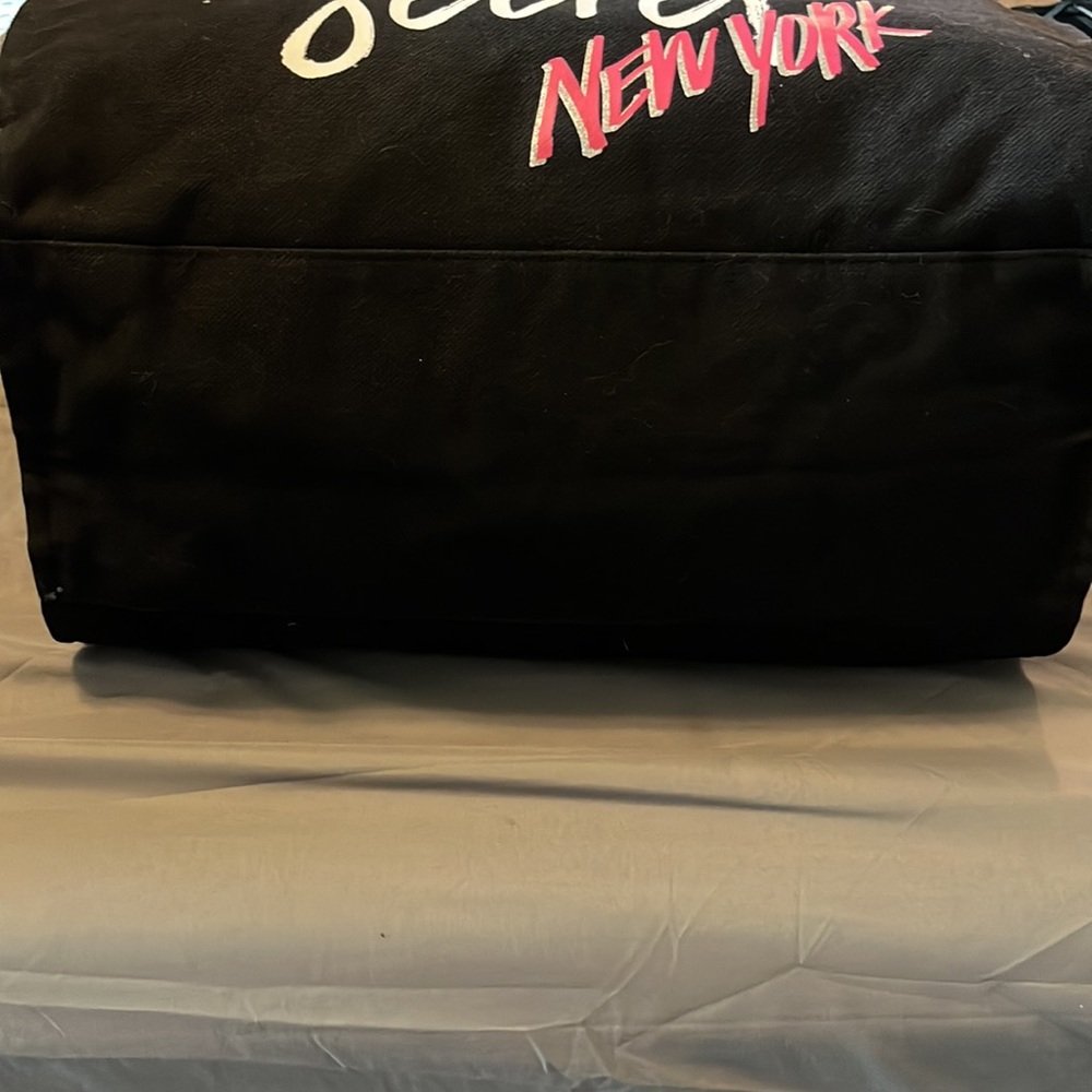 Victoria Secret tote - Picture 11 of 11